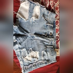 American Eagle women's ripped Jean shorts